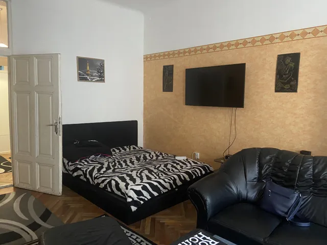 Eladó lakás Budapest VIII. kerület, Orczynegyed 43 nm