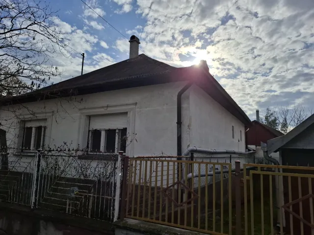 Eladó ház Jászladány 82 nm