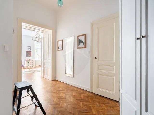 Eladó lakás Budapest V. kerület, Belváros 100 nm
