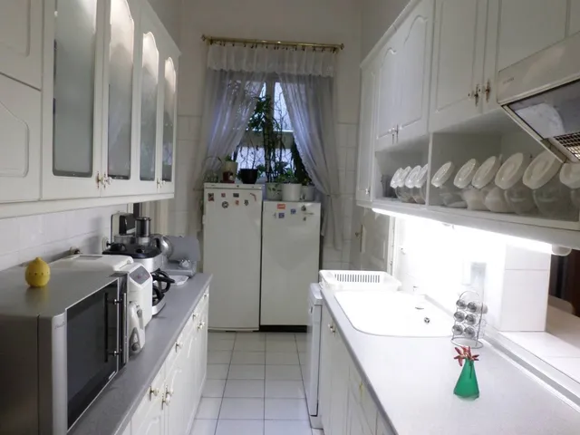 Eladó lakás Budapest II. kerület 97 nm