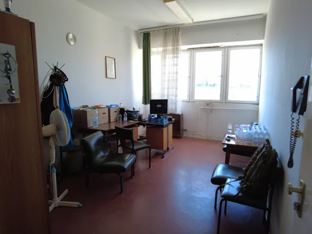 Eladó kereskedelmi és ipari ingatlan Szolnok 1000 nm