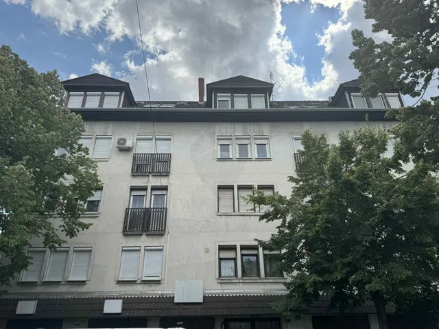 Eladó lakás Szolnok 94 nm