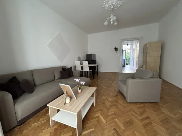 Kiadó lakás Budapest VIII. kerület, Kerepesdűlő 42 nm