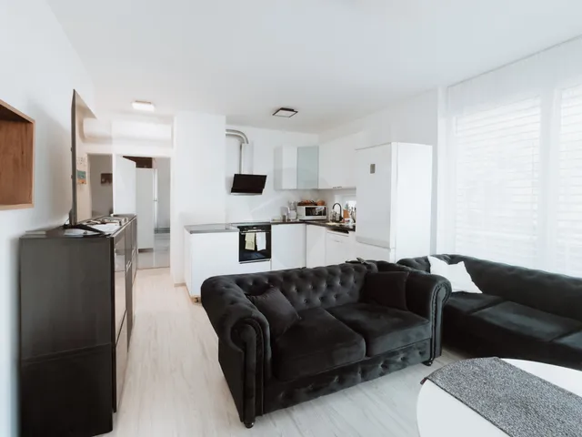 Eladó lakás Budapest III. kerület, Csillaghegy 100 nm