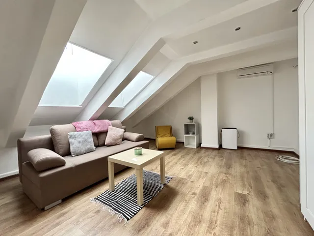 Eladó lakás Budapest XIII. kerület, Angyalföld 16 nm