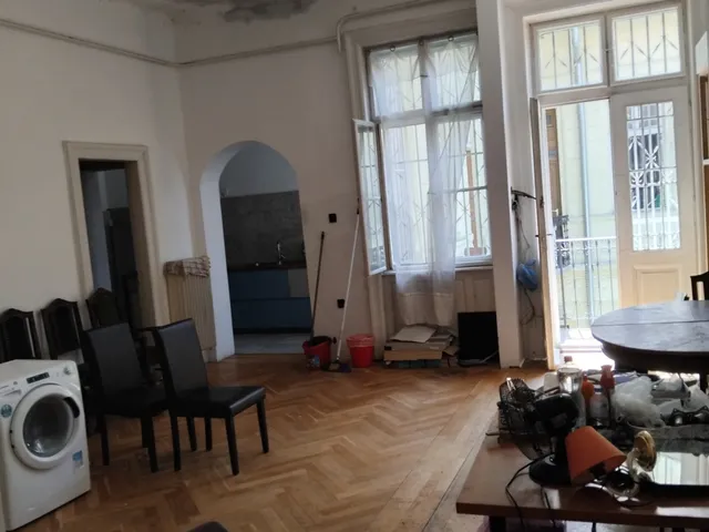 Eladó lakás Budapest VI. kerület 128 nm