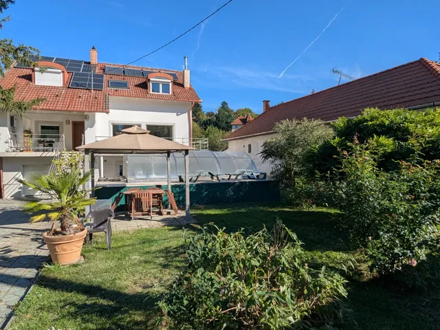 Eladó ház Budapest II. kerület, Pesthidegkút-Ófalu 400 nm