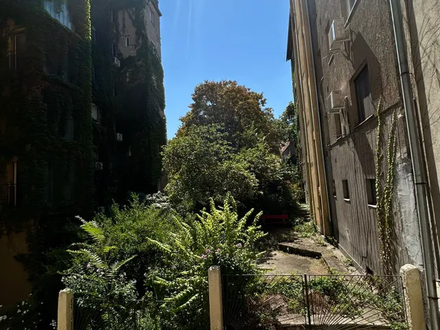 Eladó lakás Budapest I. kerület 85 nm
