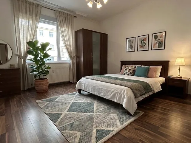 Eladó lakás Budapest I. kerület 85 nm