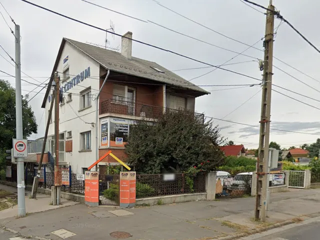 Eladó kereskedelmi és ipari ingatlan Budapest XXII. kerület, Budafok 450 nm