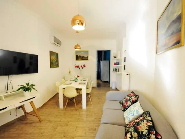 Eladó lakás Budapest VI. kerület 76 nm