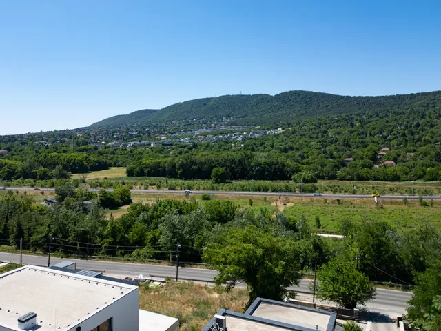 Eladó ház Budapest III. kerület, Aranyhegy 820 nm