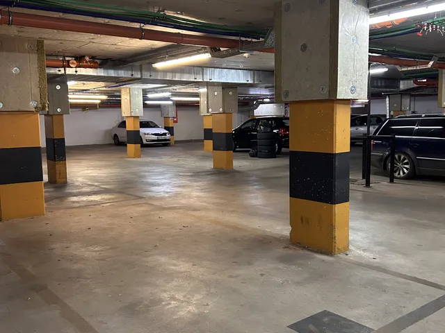 Eladó garázs Budapest XIII. kerület, Angyalföld 12 nm