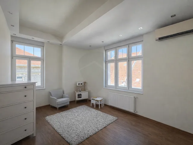 Eladó lakás Budapest V. kerület, Belváros 107 nm