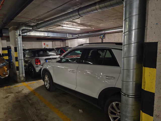 Eladó garázs Budapest IV. kerület, Újpest 25 nm