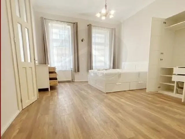 Eladó lakás Budapest II. kerület 100 nm
