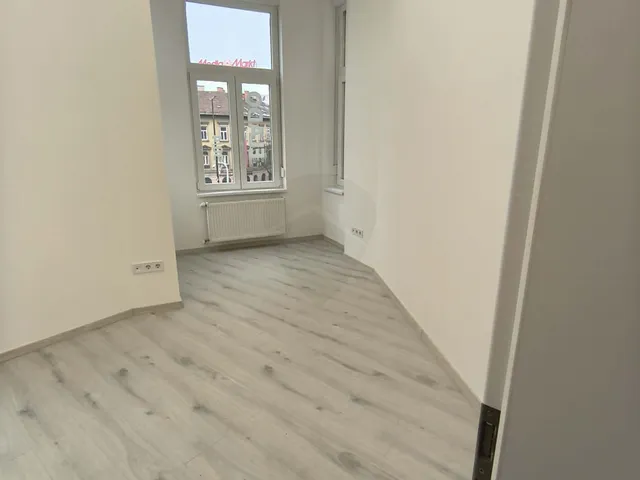 Eladó lakás Budapest I. kerület 91 nm