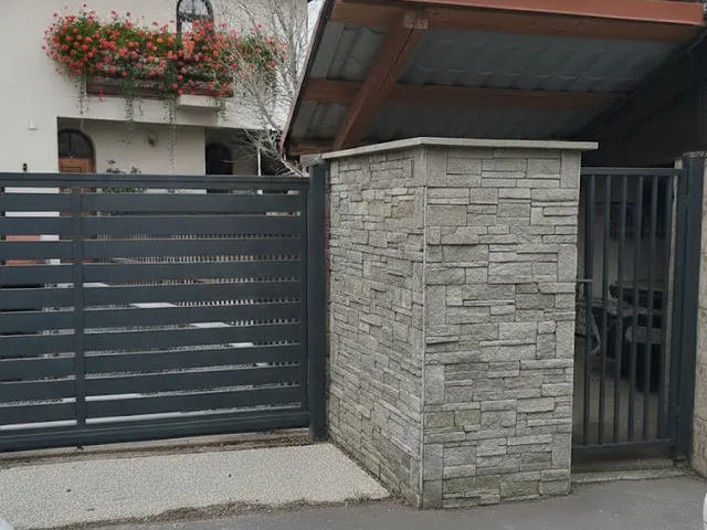 Eladó ház Budapest III. kerület, Csillaghegy 170 nm