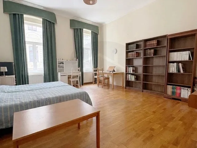 Eladó lakás Budapest VI. kerület, Diplomatanegyed 118 nm