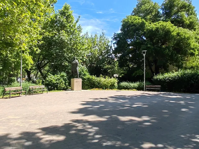 Eladó lakás Budapest XIV. kerület, Herminamező 76 nm
