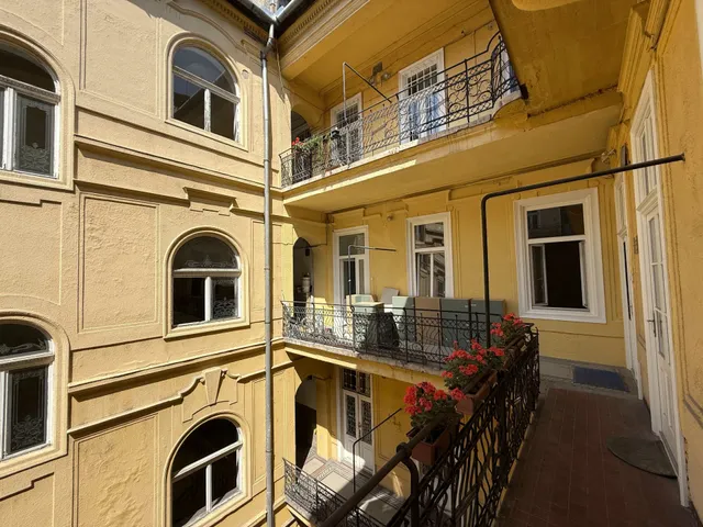 Eladó lakás Budapest VII. kerület, Belső-Erzsébetváros 121 nm