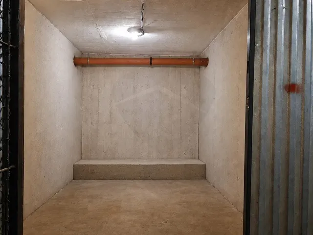 Eladó kereskedelmi és ipari ingatlan Budapest VII. kerület, Külső-Erzsébetváros 24 nm