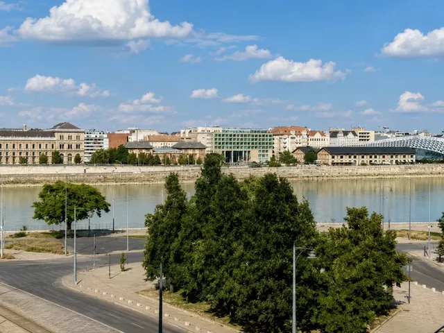 Eladó lakás Budapest XI. kerület, Gellérthegy 155 nm
