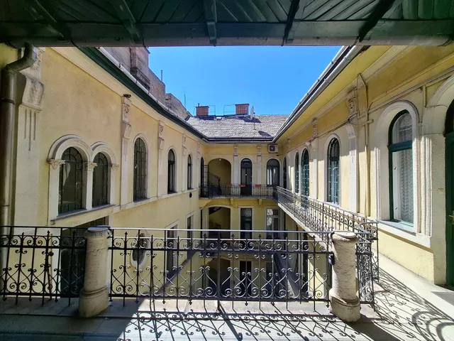 Eladó lakás Budapest VIII. kerület, Palotanegyed 90 nm