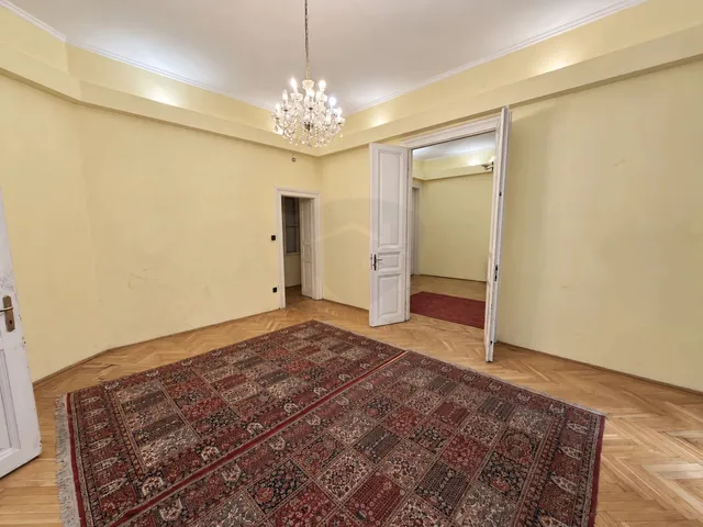 Eladó lakás Budapest VIII. kerület, Józsefváros 117 nm