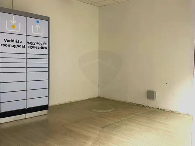 Eladó kereskedelmi és ipari ingatlan Budapest II. kerület, Hűvösvölgy 13 nm