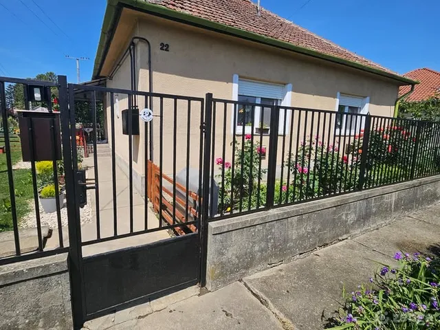 Eladó ház Szabadszállás 76 nm