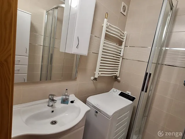 Eladó lakás Győr, Szabadhegy 64 nm