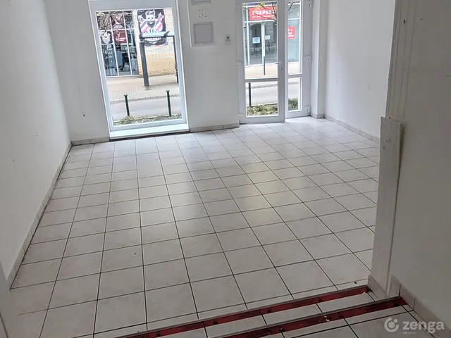 Eladó kereskedelmi és ipari ingatlan Budapest VII. kerület, Belső-Erzsébetváros 33 nm