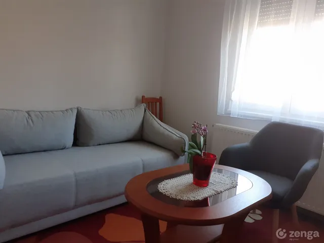 Eladó lakás Kecskemét, Hunyadiváros 58 nm