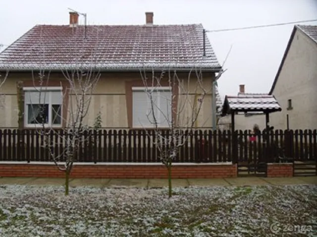 Eladó ház Szeged-Hattyas 115 nm