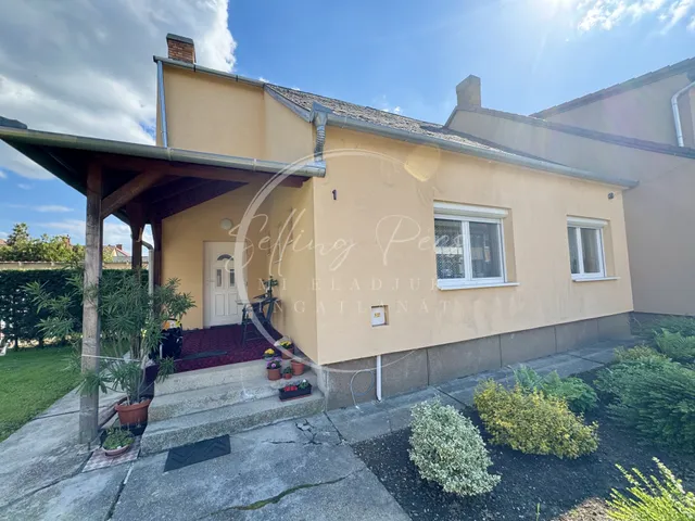 Eladó ház Szigetvár, Ady Endre utca 122 nm