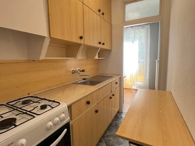 Eladó lakás Pécs, Uránváros 40 nm
