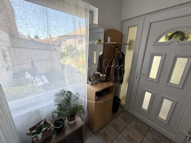 Eladó ház Szigetvár, Széchenyi utca 205 nm