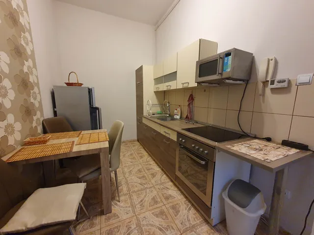 Kiadó lakás Pécs, Belváros 40 nm