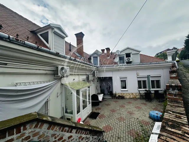 Eladó lakás Pécs, Mecsekoldal 91 nm