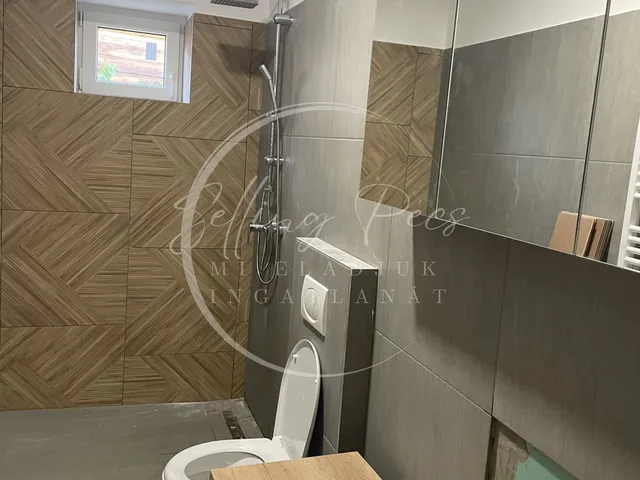 Eladó ház Pécs, Rigóder, Bártfa utca 100 nm