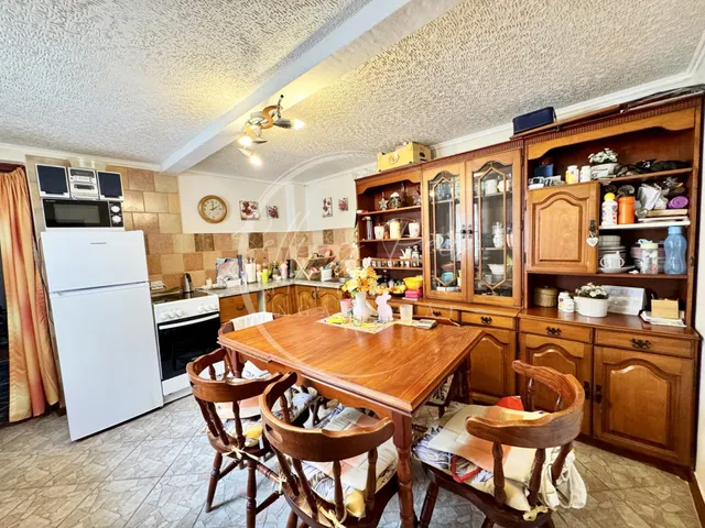 Eladó ház Pécs, Újhegy 170 nm