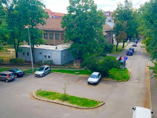 Eladó lakás Pécs, Uránváros, Hajnóczy út 83 nm