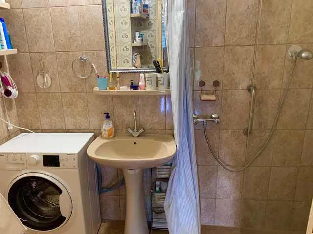 Eladó lakás Pécs, Uránváros, Hajnóczy út 83 nm