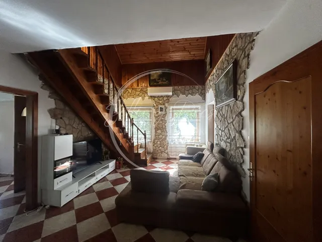Eladó ház Pécs, Újhegy 160 nm