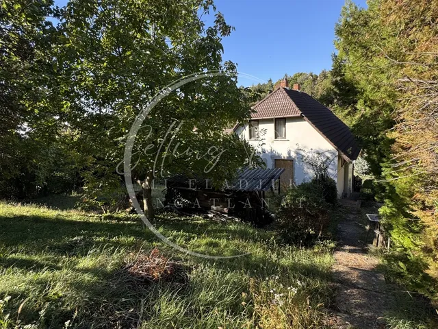 Eladó ház Pécs, Bálics 188 nm