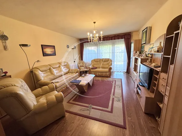 Eladó ház Pécs, Bálics 179 nm