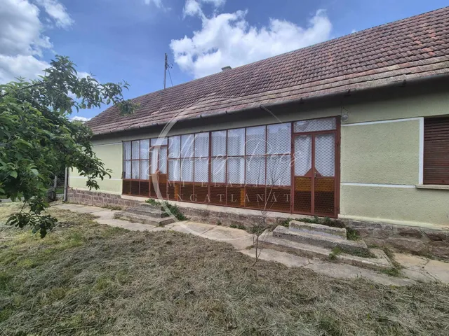 Eladó ház Somogyhárságy 80 nm