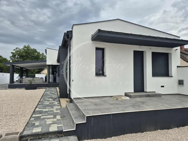 Eladó ház Pécs, Újhegy 150 nm