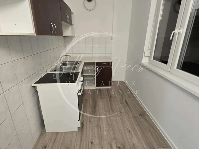 Eladó lakás Pécs, Kertváros, Eszék utca 63 nm